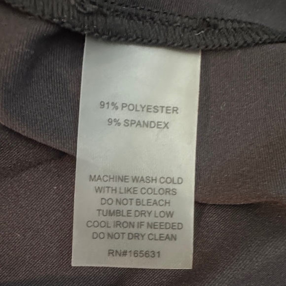 Johnny Was ACTIVE Floral Top - Picture 8 of 11